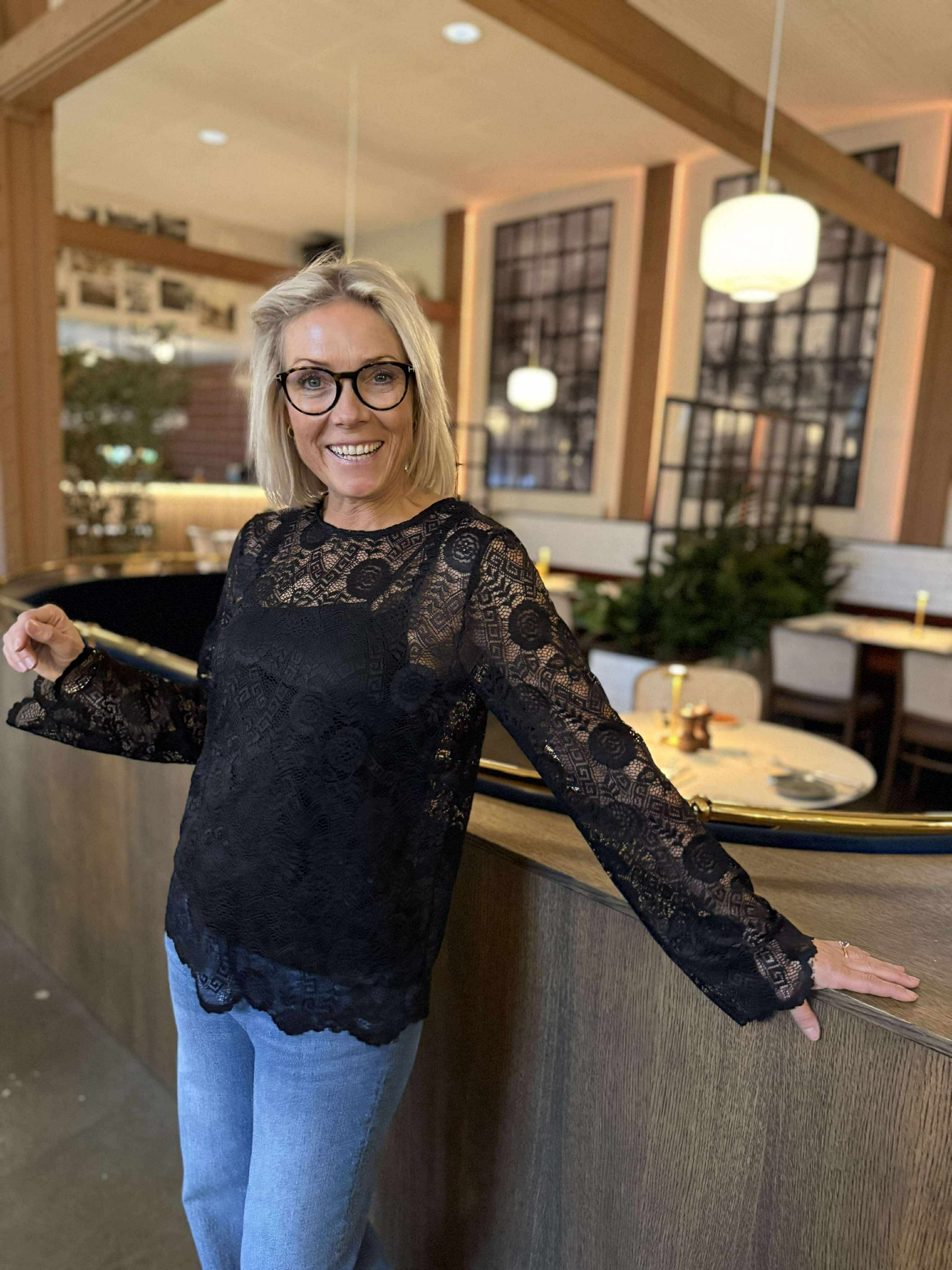 PCOLLINE Top - Black